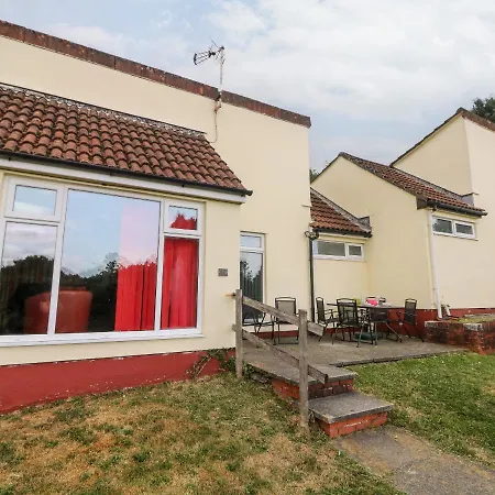 Holiday home Manorcombe 17 *