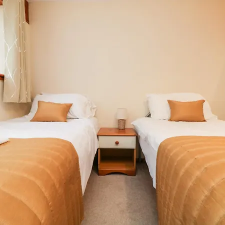 Manorcombe 17 Holiday home *