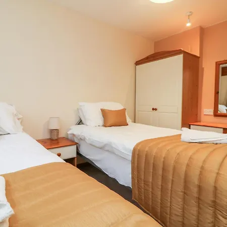 Holiday home Manorcombe 17 *
